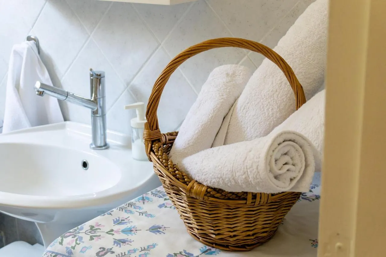 Irene Seafront Apartment Neo Epivates Greece